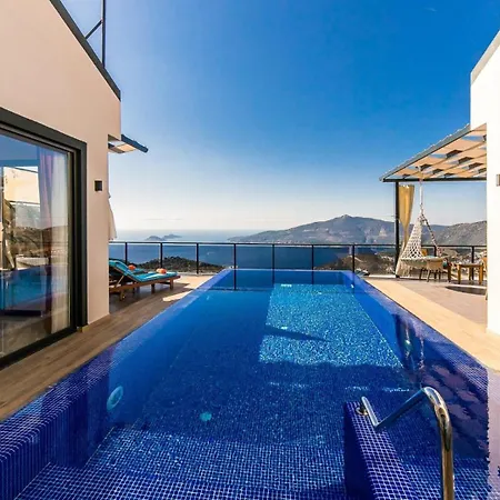 빌라 2 Bedroom Seaview With Private Heated Pool